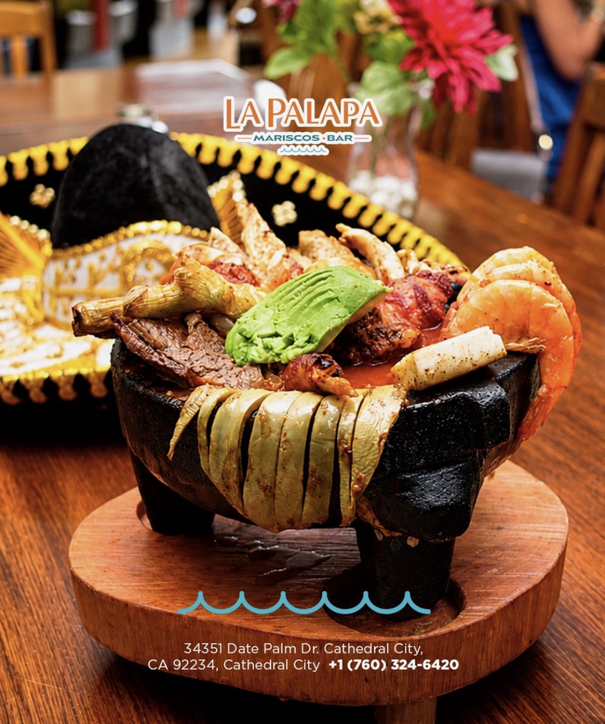 Mar y Tierra at La Palapa Mariscos Bar.